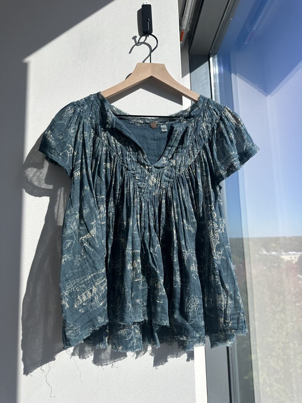 Free People 100% Cotton Boho Padma Top Evergreen Combo Scenic Toile Print Sz L